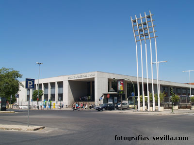 Estaci&oacute;n de autobuses Plaza de Armas