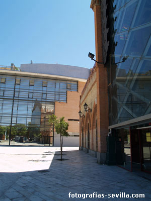 Hotel y centro comercial Plaza de Armas