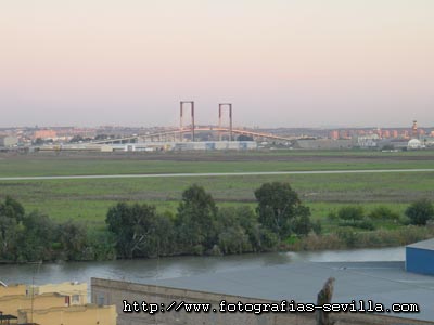 Foto: puente del V Centenario