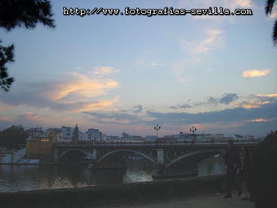 foto: Puente de Triana